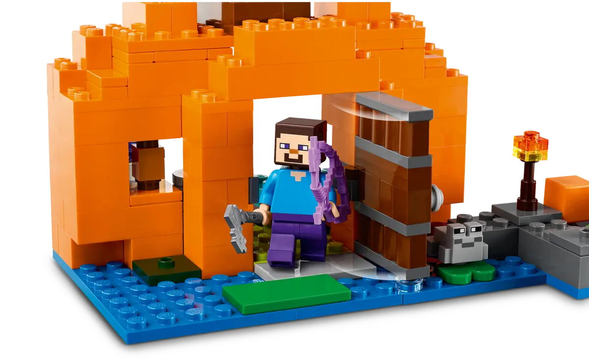 LEGO The Pumpkin Farm *Damaged Box* (21248)