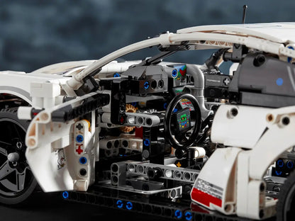 LEGO Porsche 911 RSR (42096)