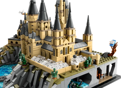 LEGO Hogwarts™ Castle and Grounds (76419)