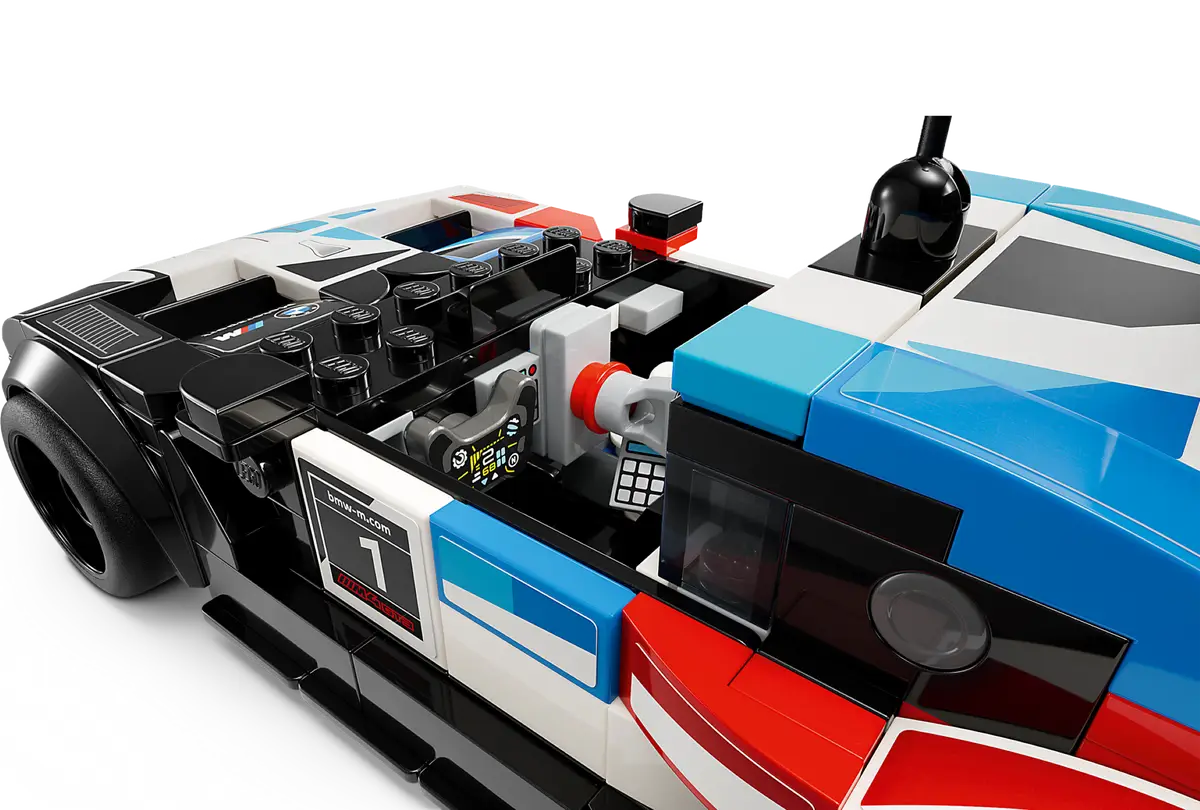 LEGO BMW M4 GT3 & BMW M Hybrid V8 Race Cars (76922)